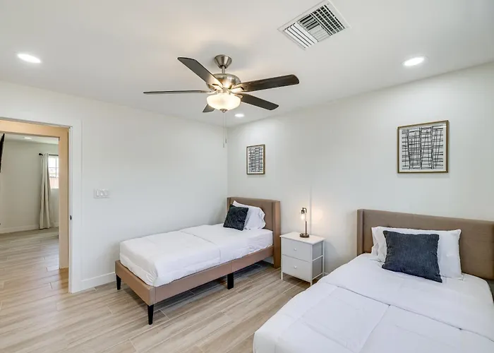 Holiday home 3 Mi To Old Town: W/ Game In Scottsdale!