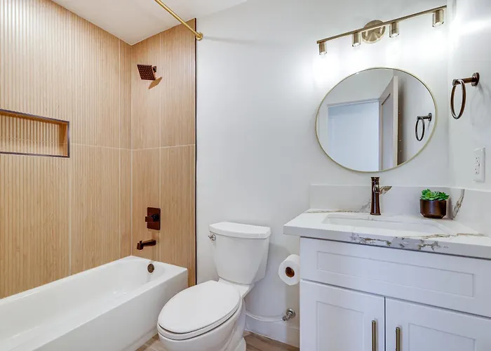 3 Mi To Old Town: W/ Game In Scottsdale! Holiday home Scottsdale